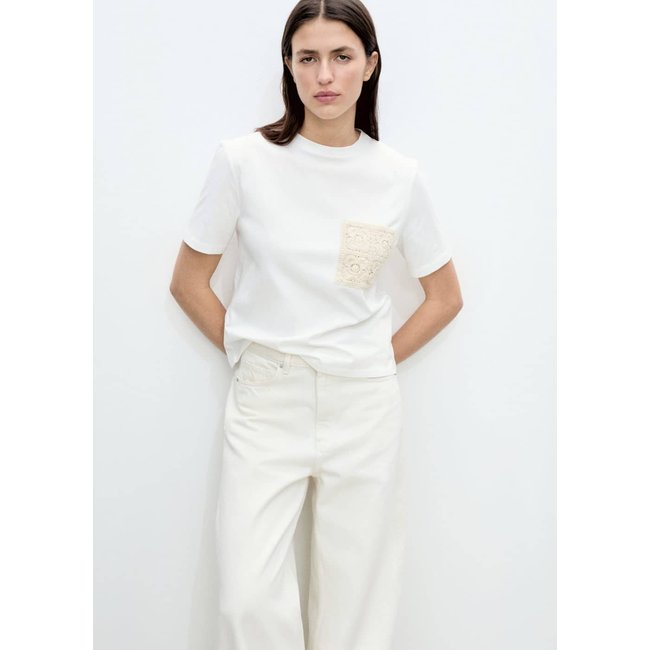 T-shirt manches courtes poche en crochet - MANGO
