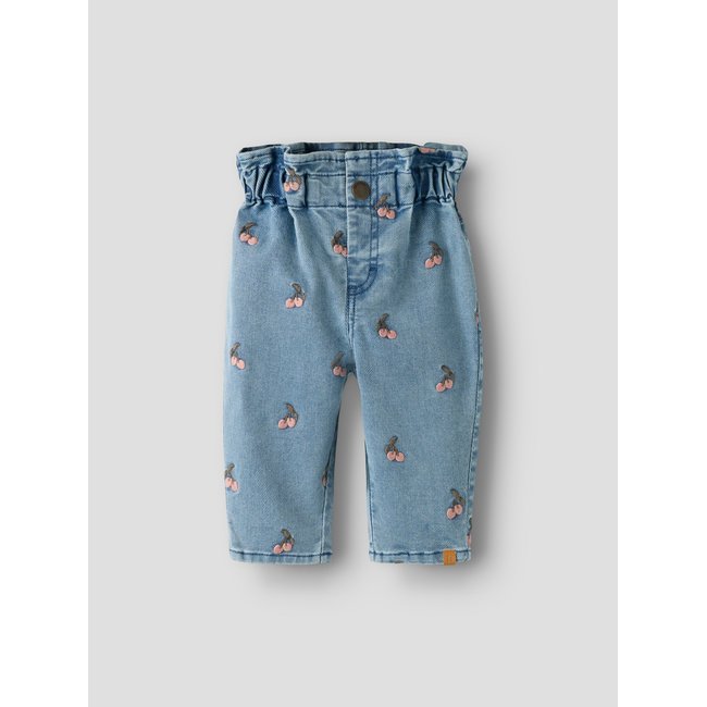Jean Coupe ample medium blue denim <span itemprop=