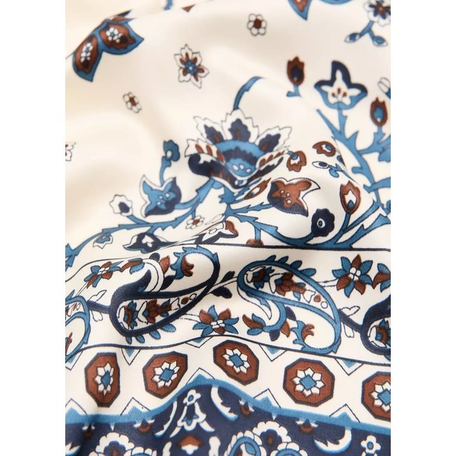 Foulard satiné paisley bleu marine foncé <span itemprop=