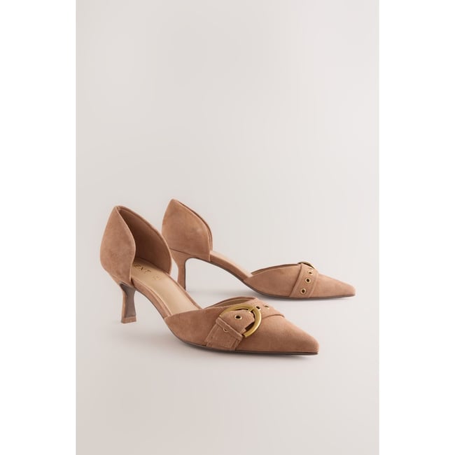 Chaussures pointues à petit talon marron fauve <span itemprop=