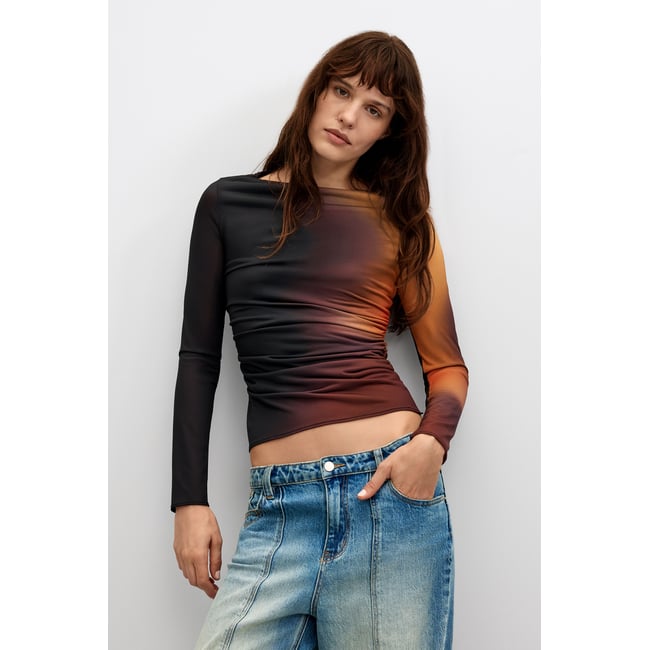 T-shirt à manches longues en maille noir <span itemprop=