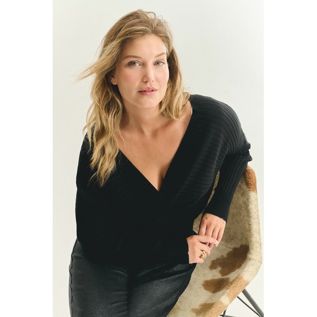 Camisola Carmello preto <span itemprop=