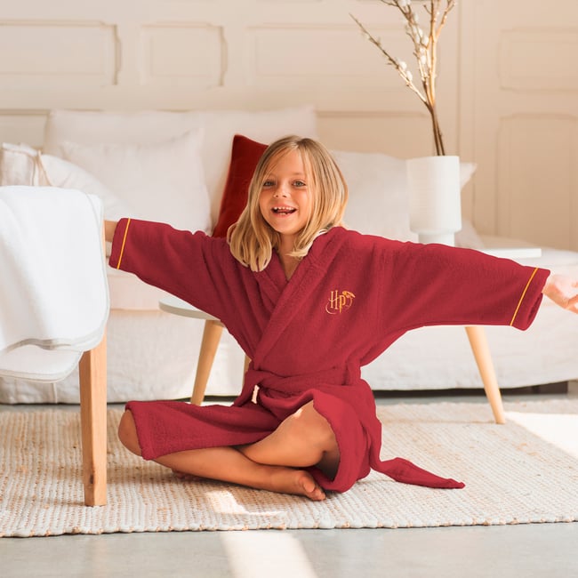Peignoir enfant à capuche brodé 100% coton, RED rouge <span itemprop=