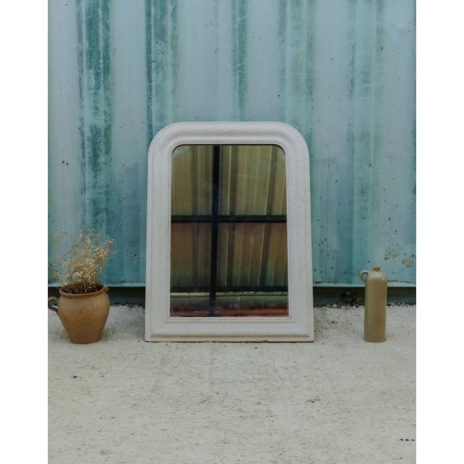 Miroir Louis-Philippe en bois blanc Georges N°1469 - Bon état Couleur blanc <span itemprop=