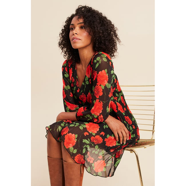 Robe courte évasée plissée manches 3/4 rouge <span itemprop=
