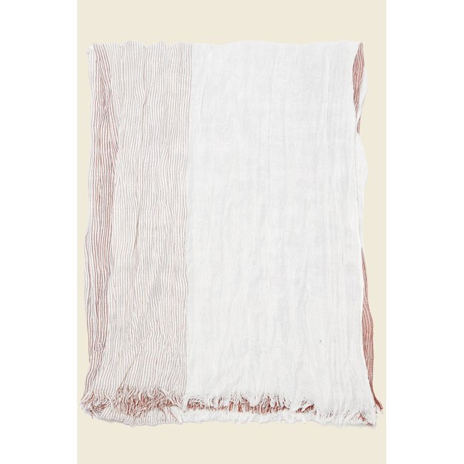 Foulard effet froissé marron cognac <span itemprop=