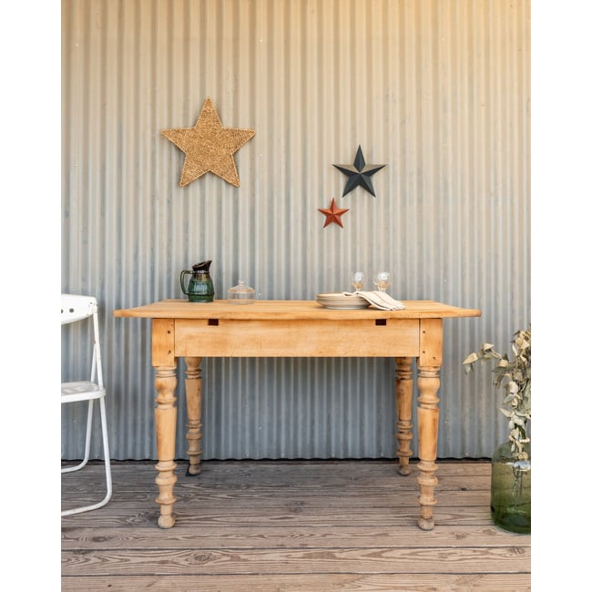Table à manger en bois Romy N°1453 - Bon état Couleur bois clair <span itemprop=