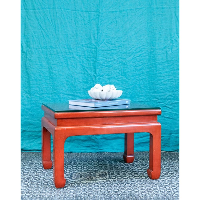 Table basse en bois laqué rouge Donna N°1609 - Bon état Couleur rouge <span itemprop=