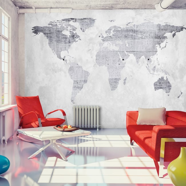 Papier peint intissé panoramique Carte du monde Concrete Map Couleur gris / argent <span itemprop=
