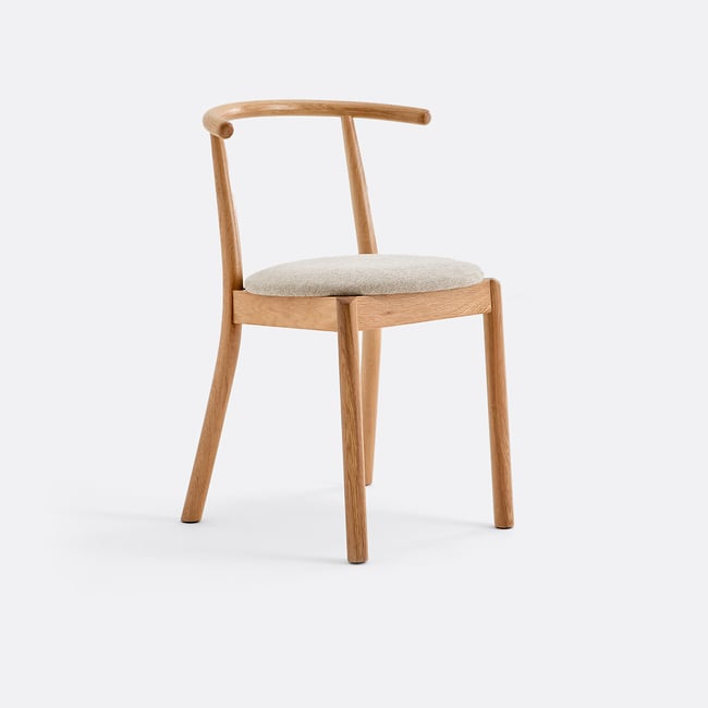 Chaise en chêne massif, assise en tissu, NIKOLE Couleur coloris chêne <span itemprop=