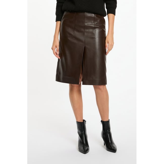Jupe ajustée simili cuir marron foncé <span itemprop=
