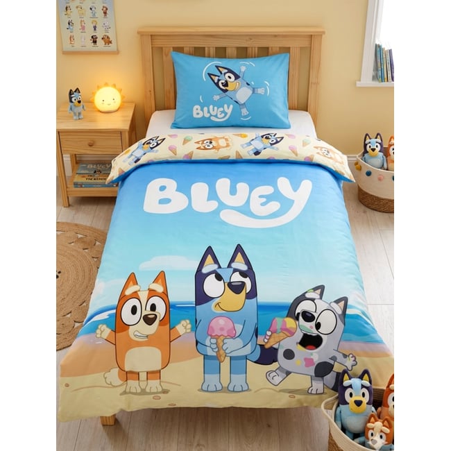 Parure de Lit Enfant Bluey, 100% Coton Oeko-Tex, Lit 1 place, NATATION bleu <span itemprop=