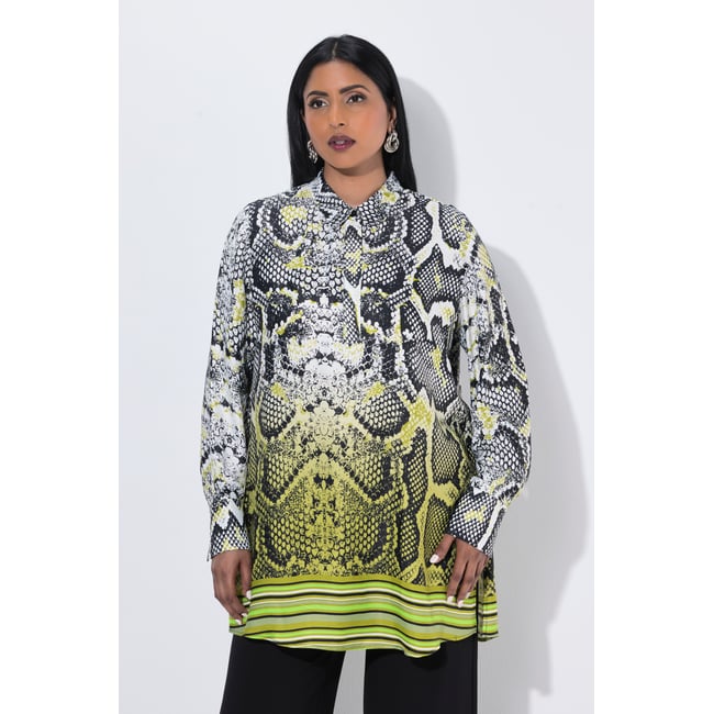 Chemisier en satin, motif peau de serpent blanc cassé <span itemprop=