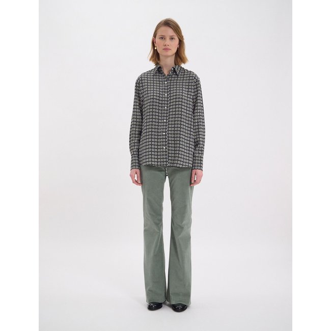 Chemise à motifs feuille de chêne maureen multicolor <span itemprop=