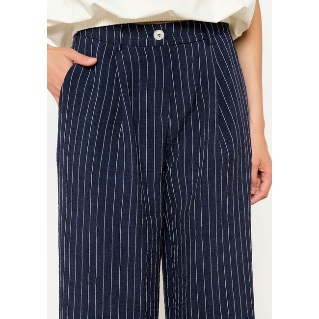 Pantalon habillé à rayures navy fonce <span itemprop=