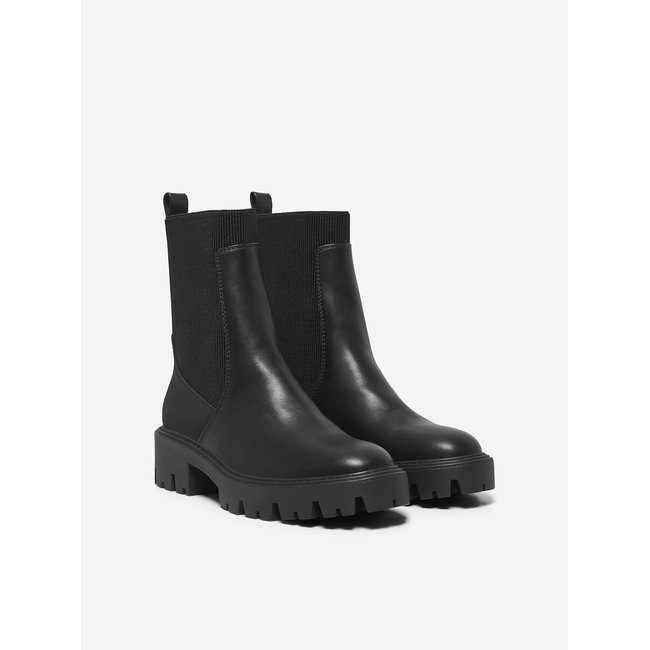 Bottines chelsea Betty noir <span itemprop=