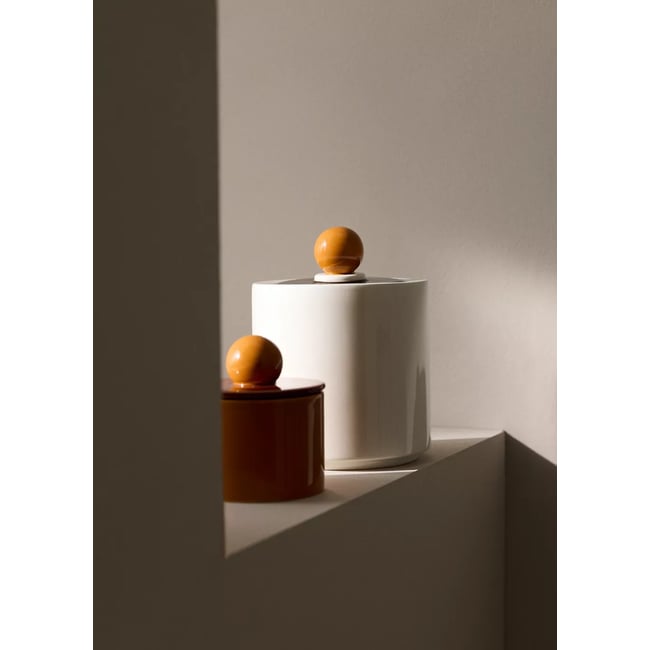 Boîte décorative en céramique bicolore, haute Couleur blanc cassé <span itemprop=