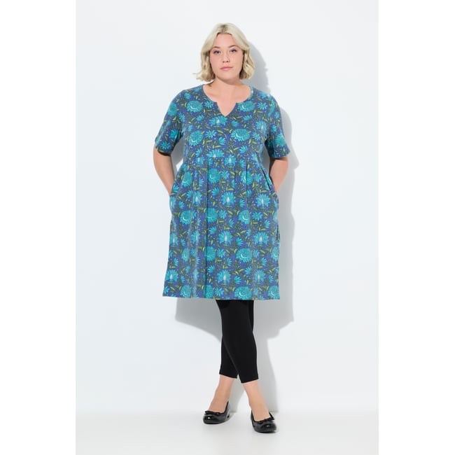 T-shirt long dans un imprimé à fleurs turquoise sombre <span itemprop=