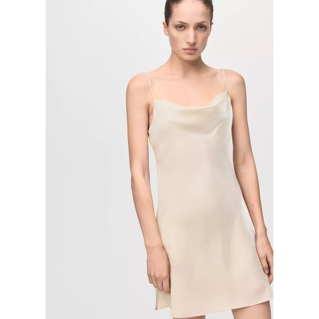 Robe satinée col plongeant ivoire <span itemprop=