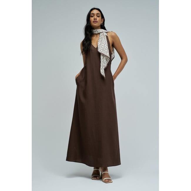 ROBE EN LIGHTDENIM AVEC LIN marron <span itemprop=