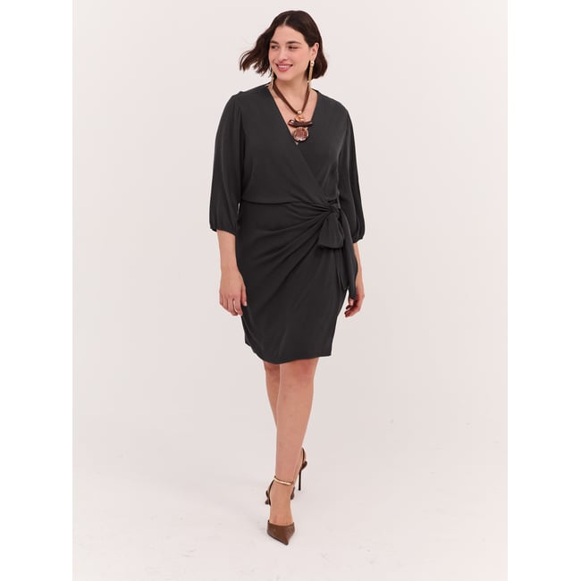 Robe portefeuille JOY en viscose noir <span itemprop=