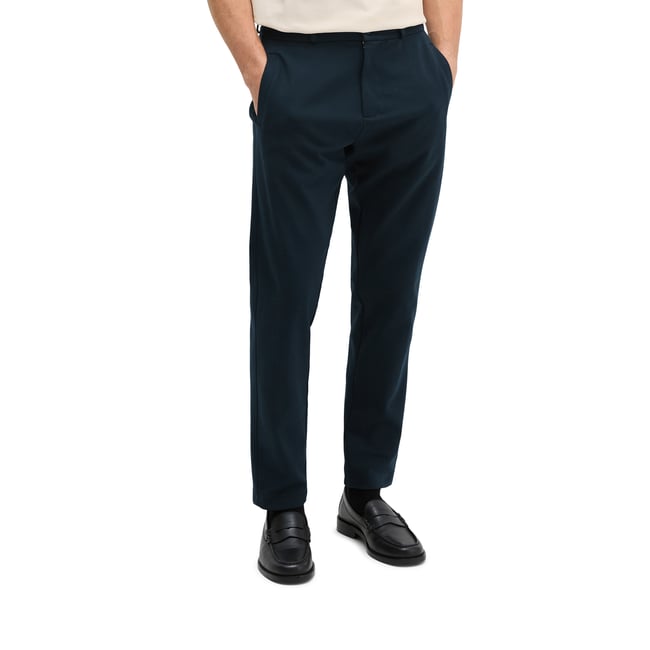 Pantalon sweat regular garment-dyed avec poignée en jersey bleu foncé <span itemprop=