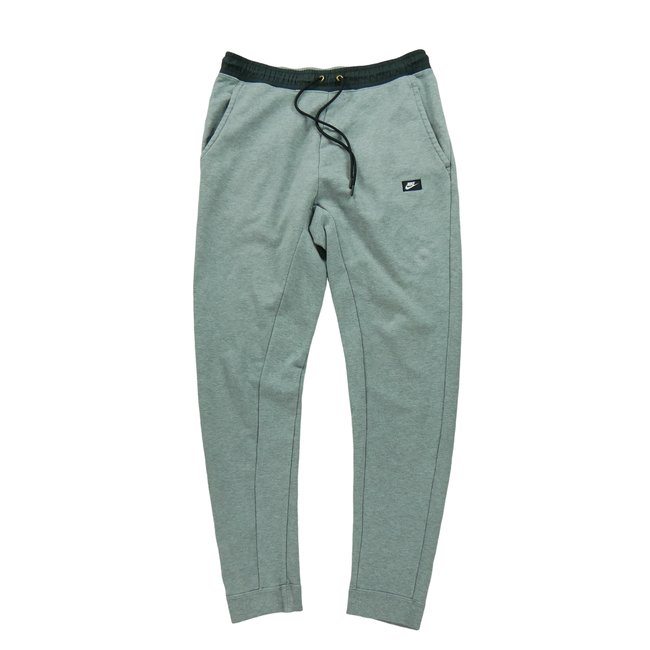 Jogging - Très bon état gris <span itemprop=