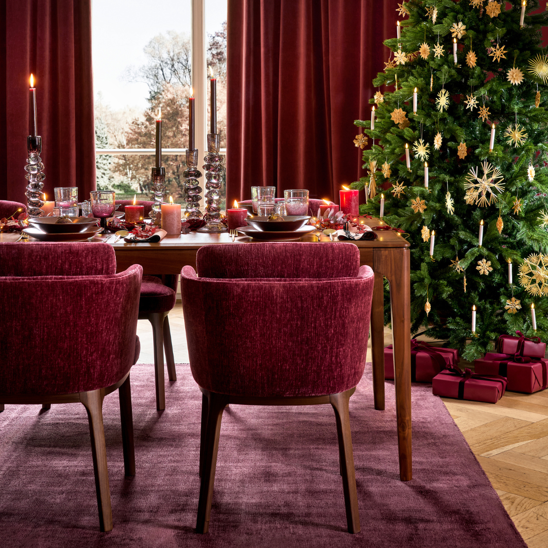 burgundy-christmas-trend.png