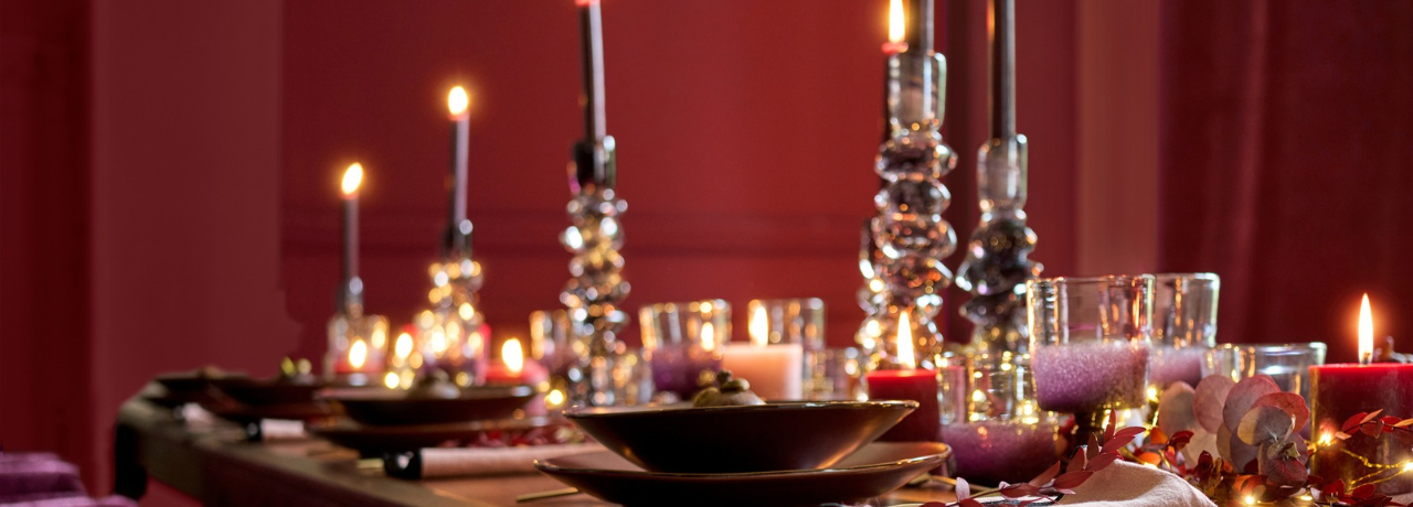 Christmas Tablescaping Ideas & Festive Table Styling