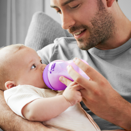 Le biberon : un indispensable pour nourrir bébé