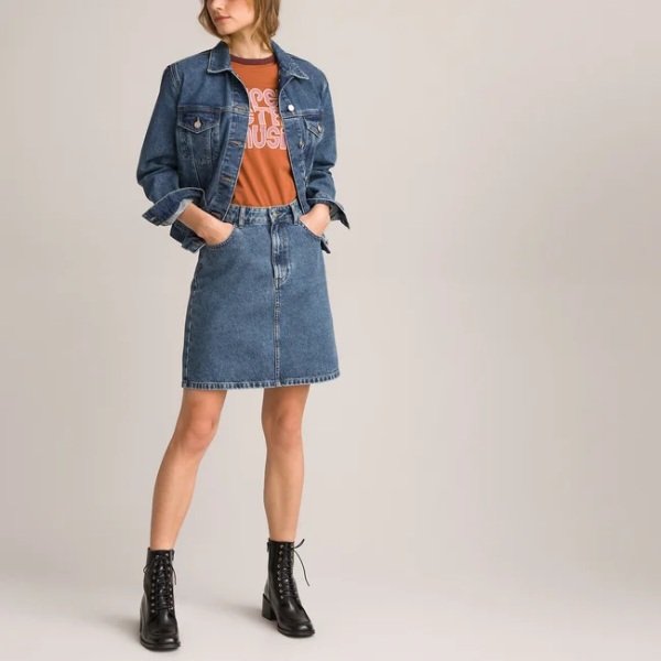 Denim, aussi dans vos jupes