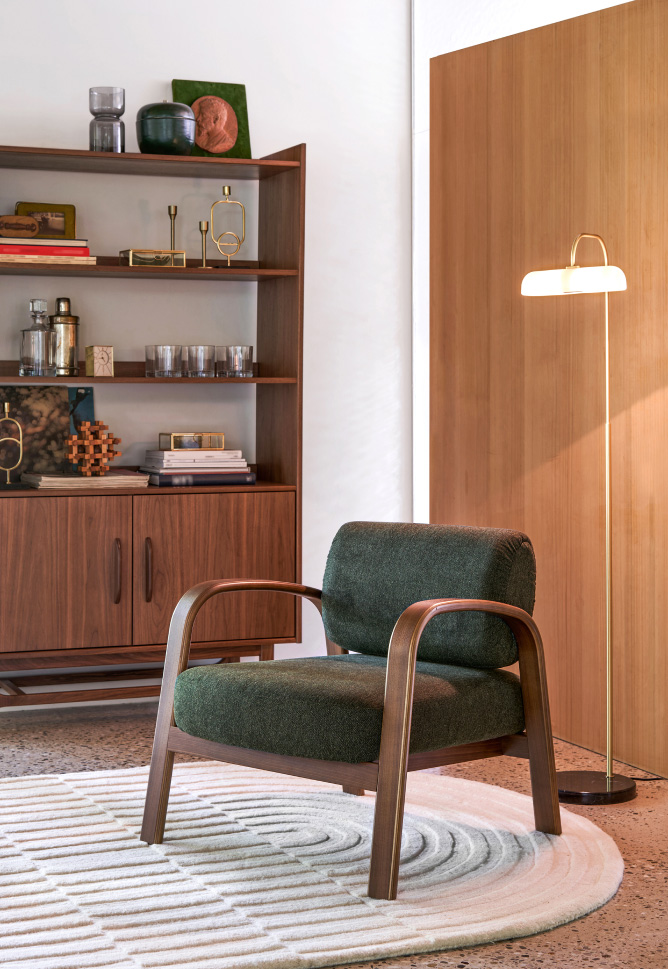 lampadaire Nota dans un salon