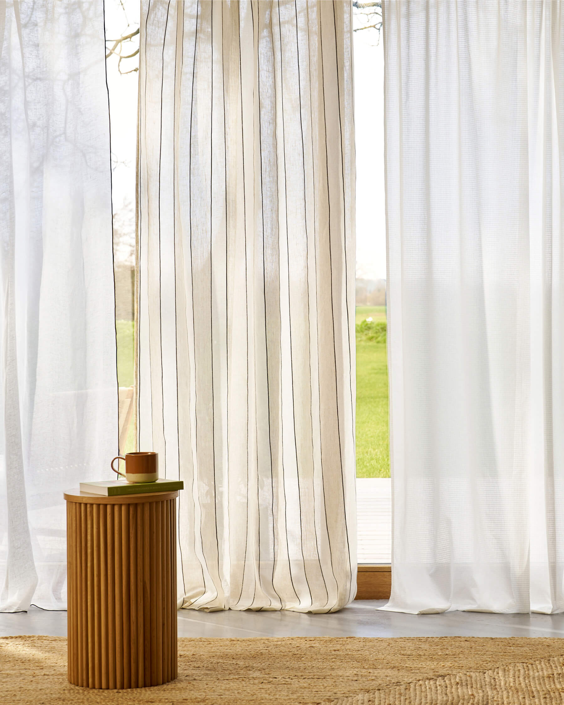 Sheer curtain