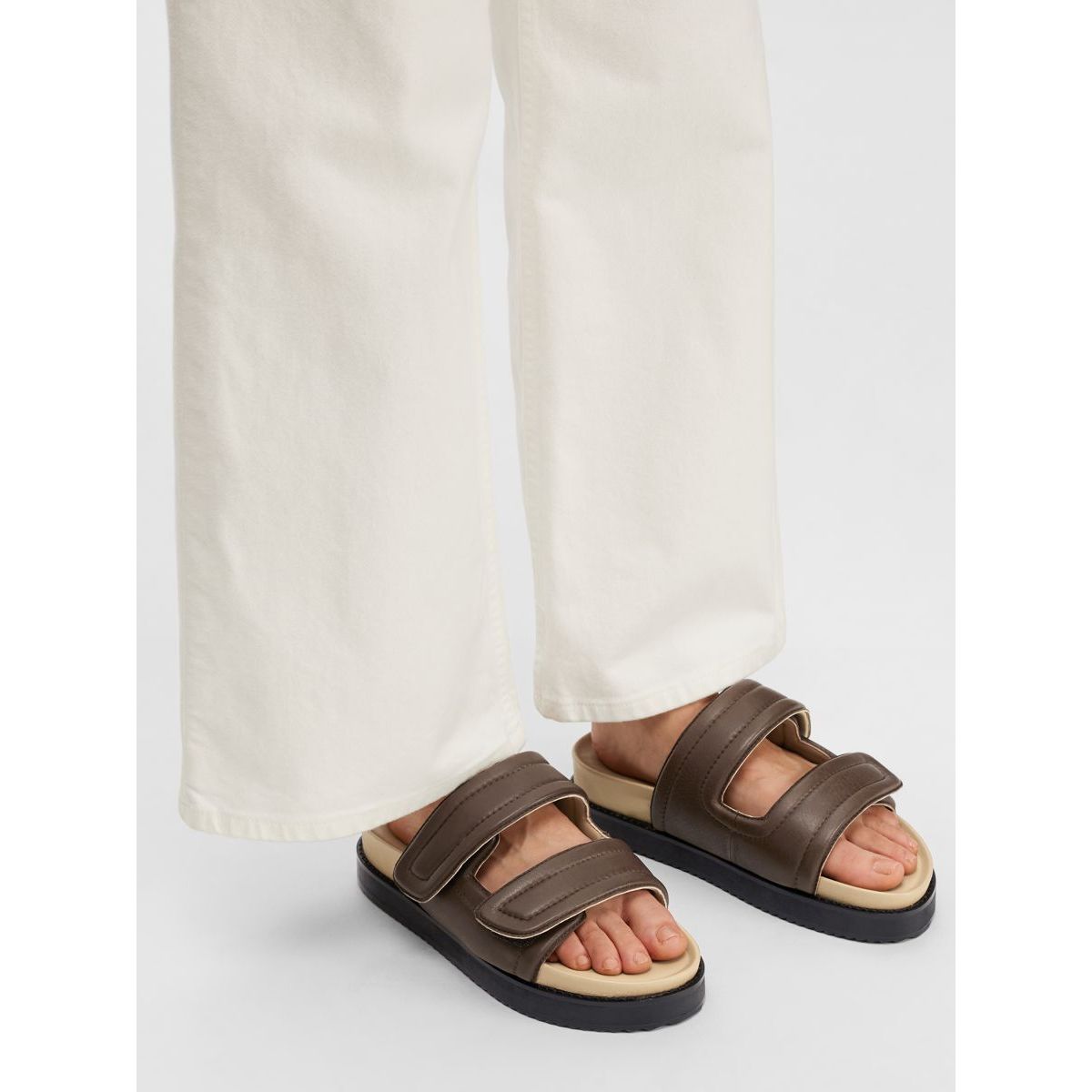 Mules plates cuir Selected Femme La Redoute