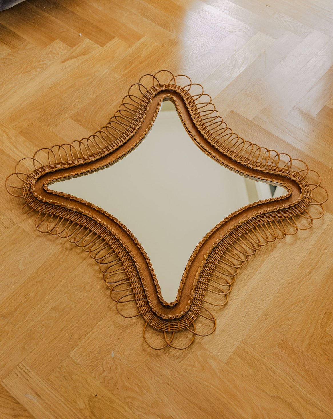 Miroir vintage en rotin Georges N°1003 - Bon état, DEBONGOUT