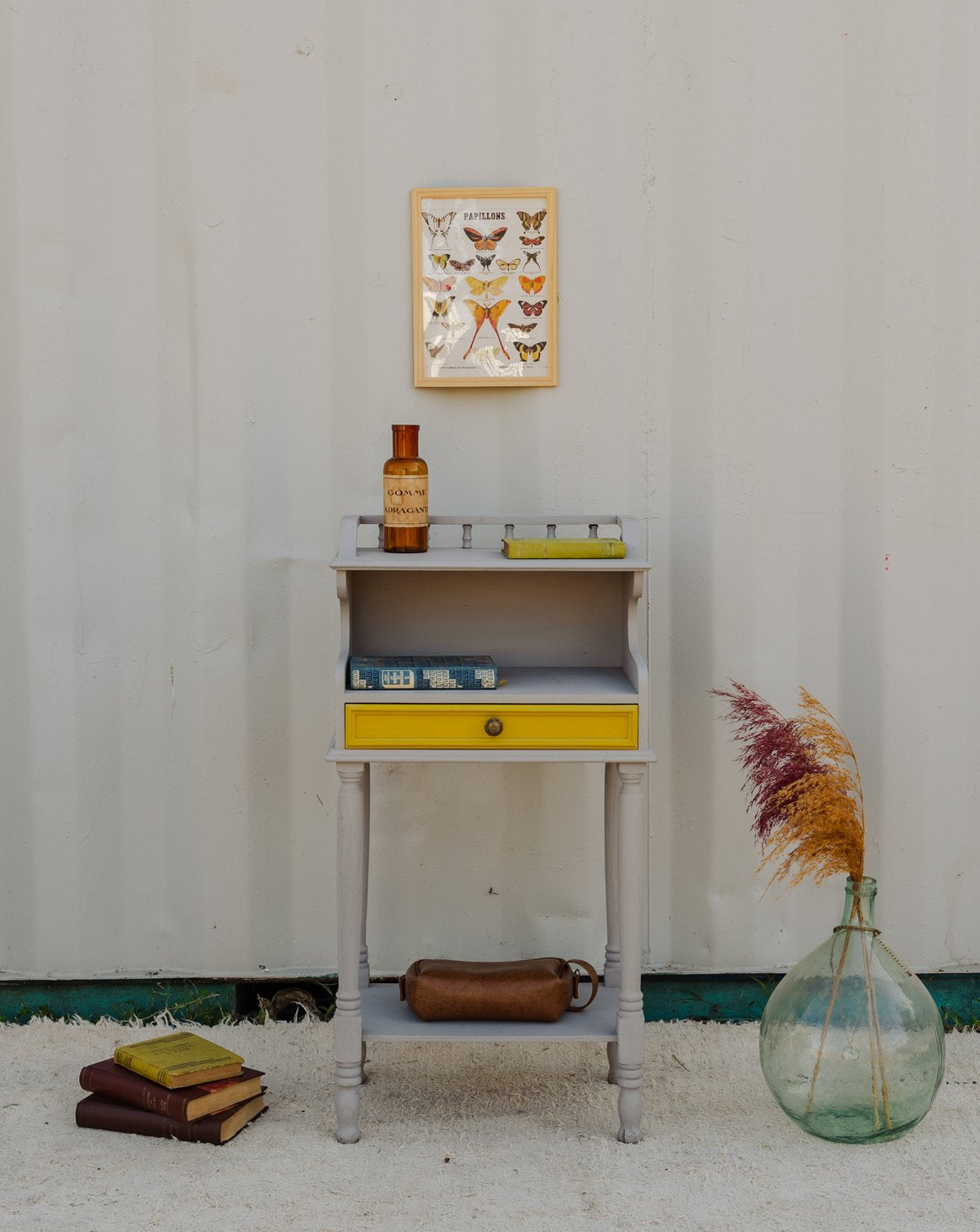 Meuble d'appoint en bois gris et jaune Gaëlle N°1488 - Bon état, DEBONGOUT