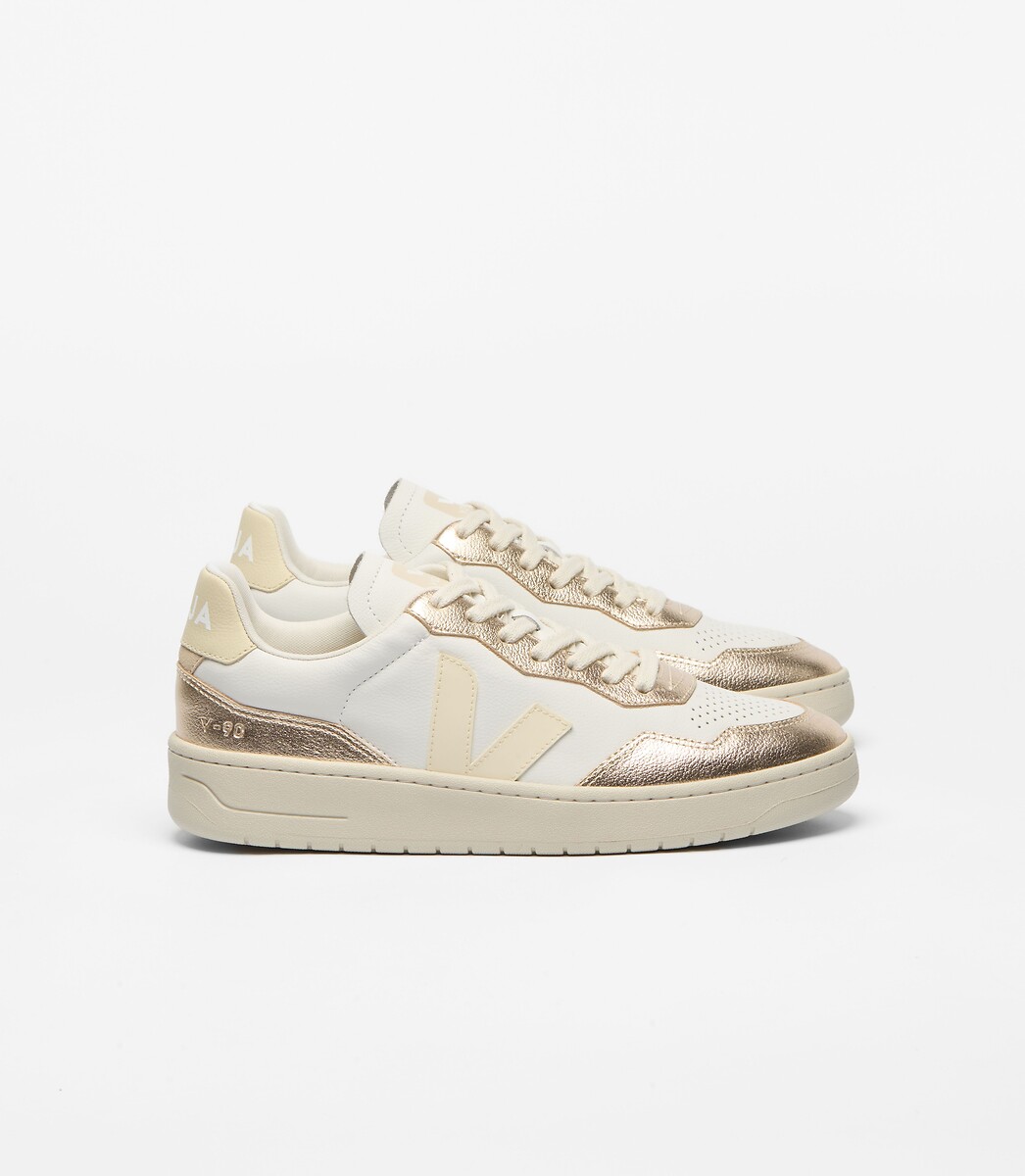 Veja Zapatillas deportivas de piel V-90 — photo 2