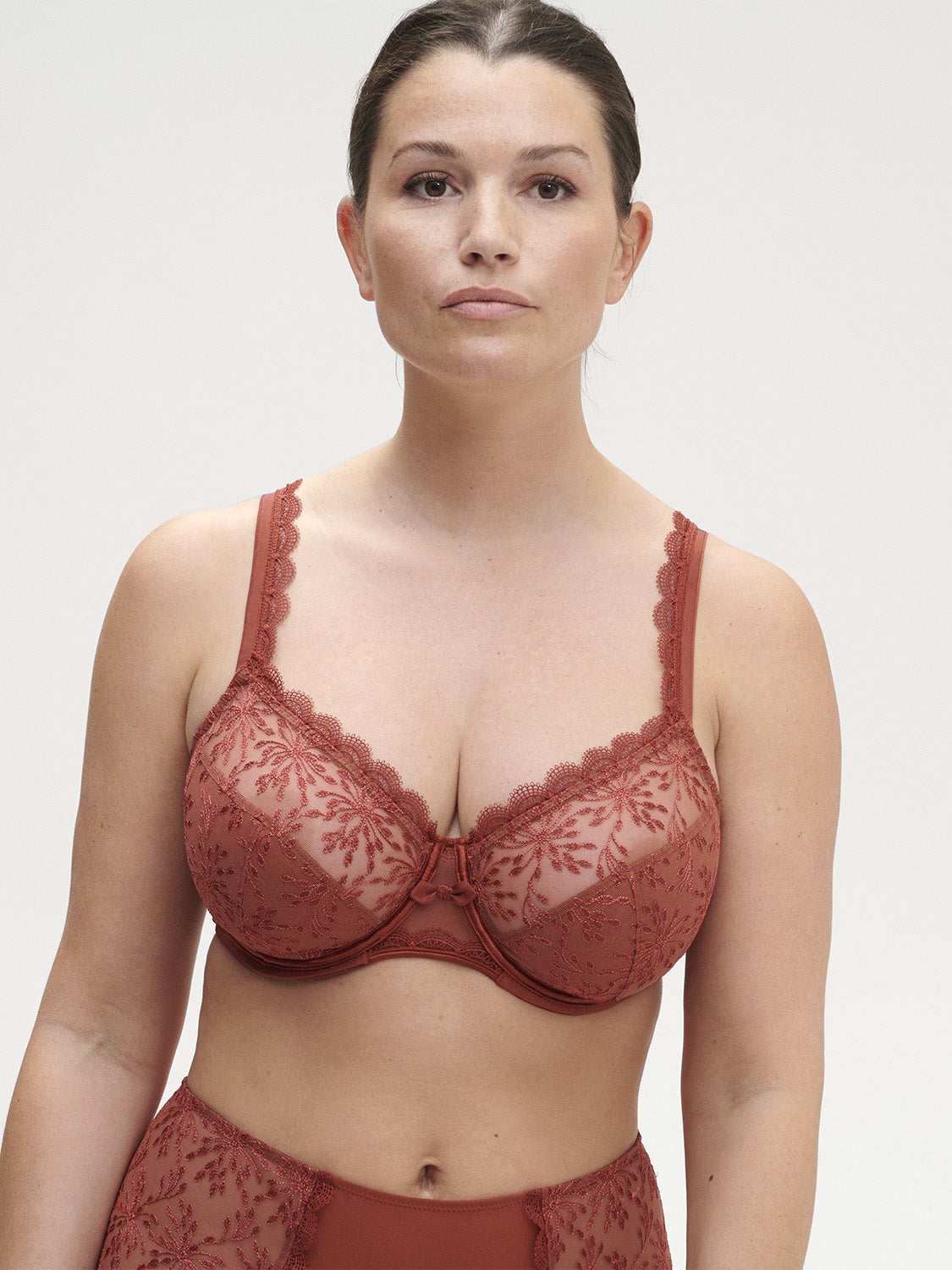 Soutien-gorge avec armature emboitant, SINGULIÈRE, SIMONE PERELE