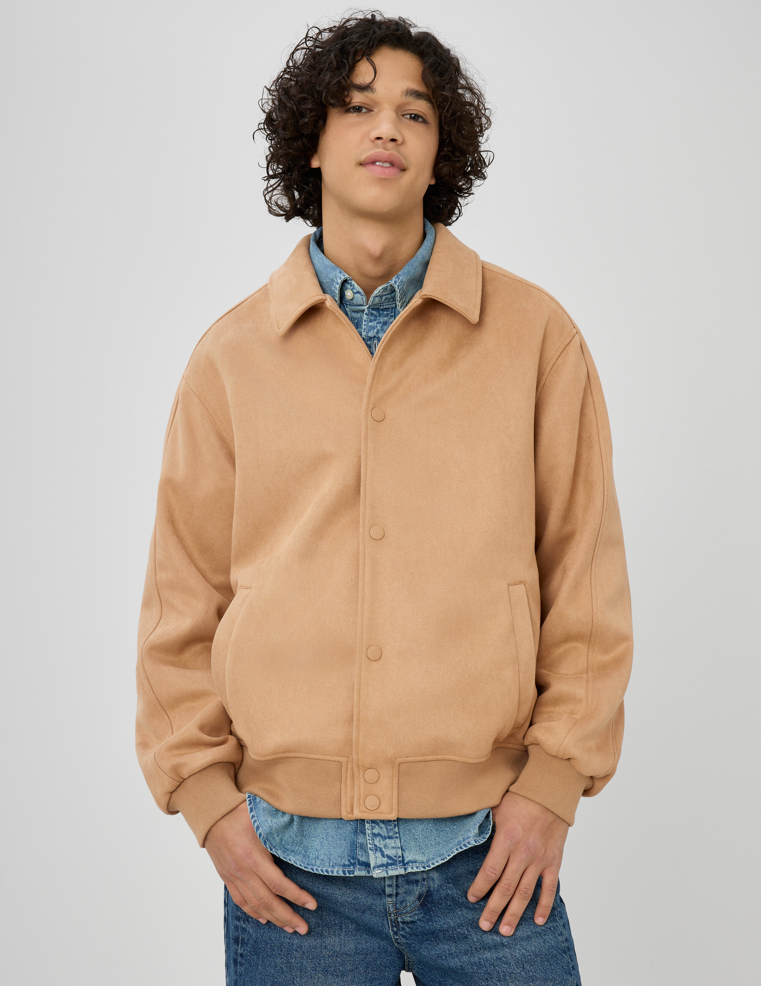 Veste boutonnée suédine, BZB