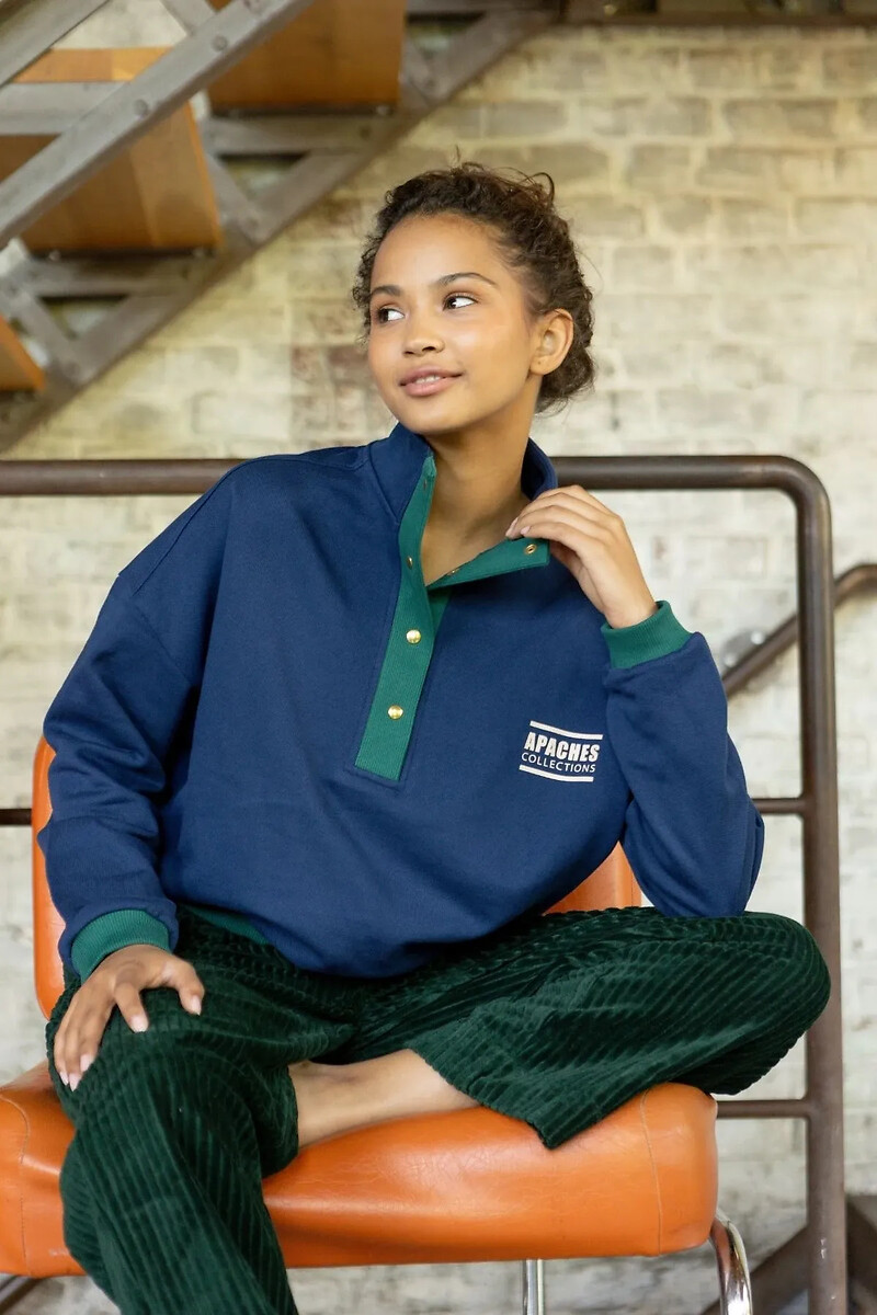 Luzy Truck-Neck Sweatshirt, APACHES COLLECTIONS