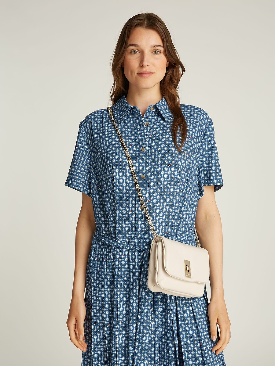 Borsa a tracolla con catena SOFT LEATHER CROSSOV, TOMMY HILFIGER