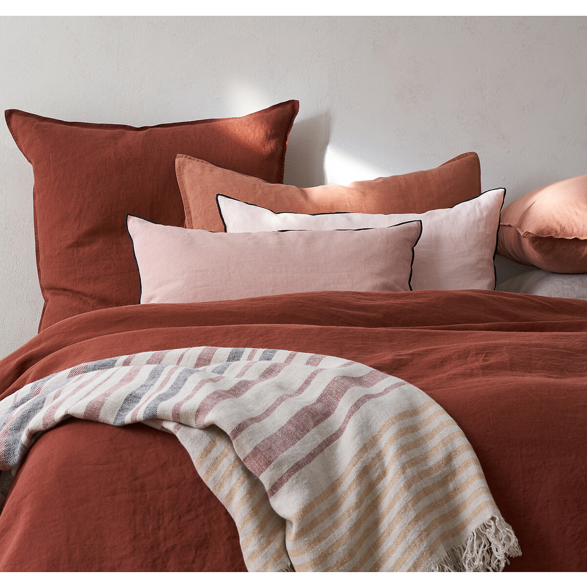 elina linen duvet cover