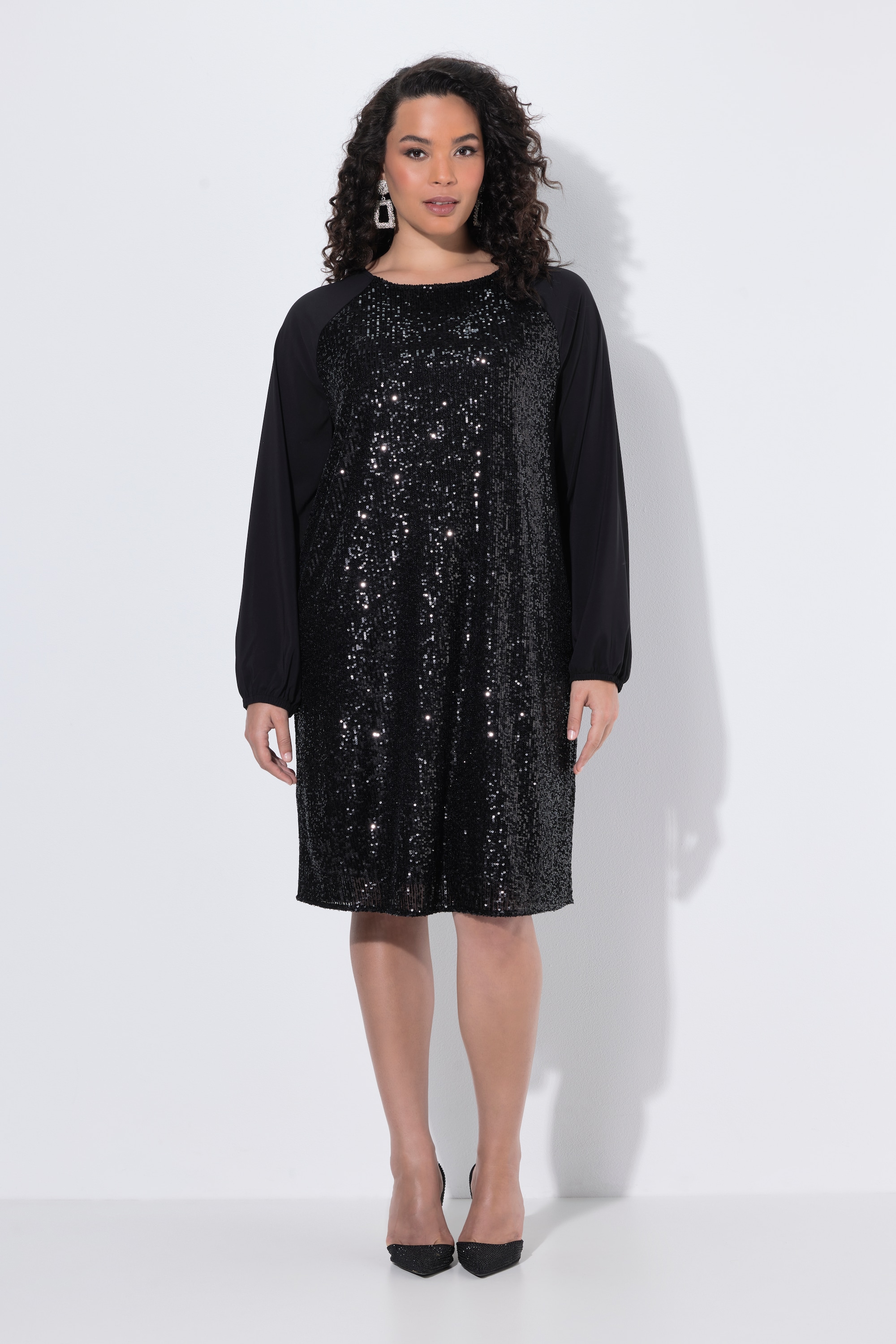 Robe à paillettes, décolleté rond, ULLA POPKEN