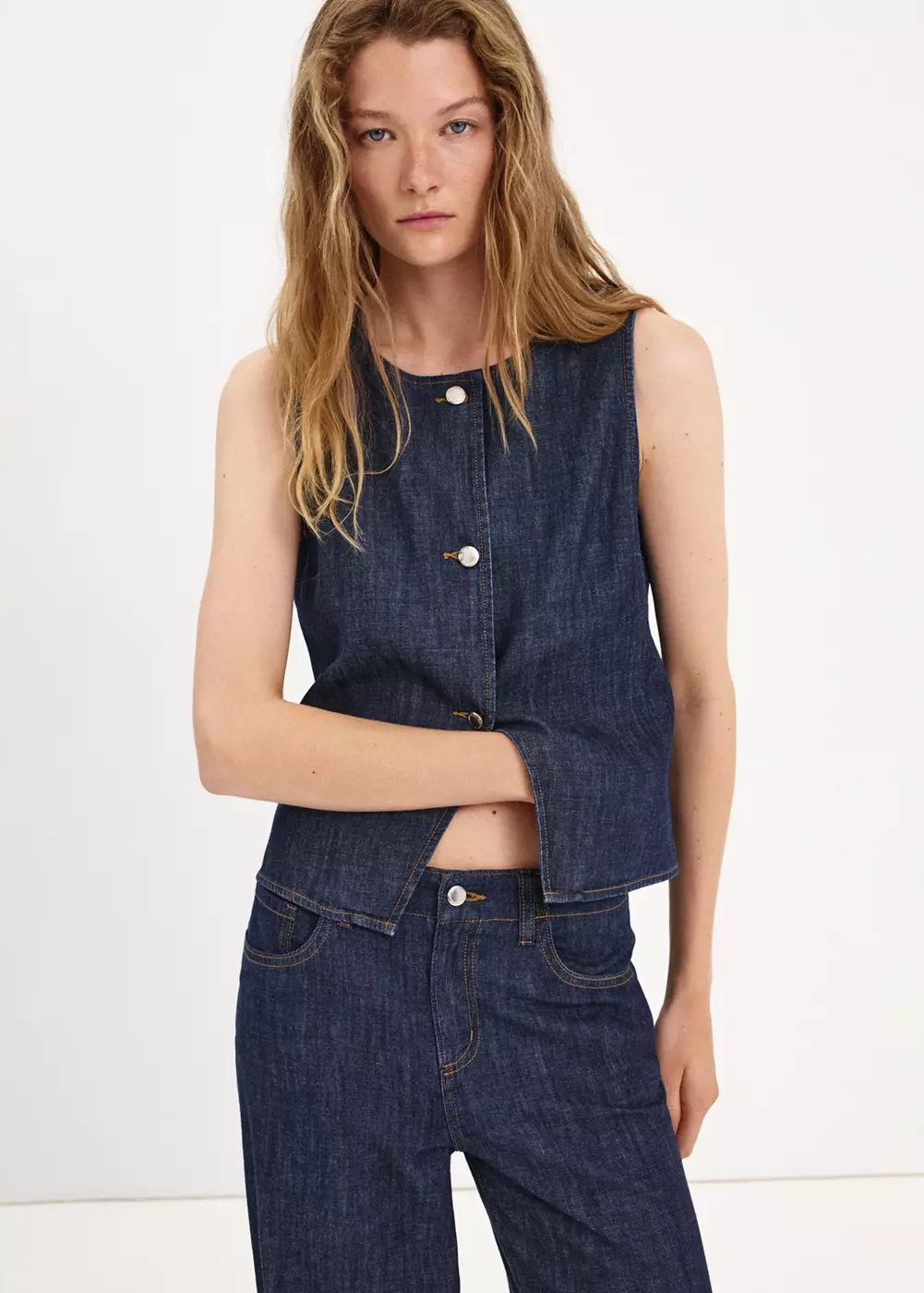 Gilet en jean boutons, MANGO