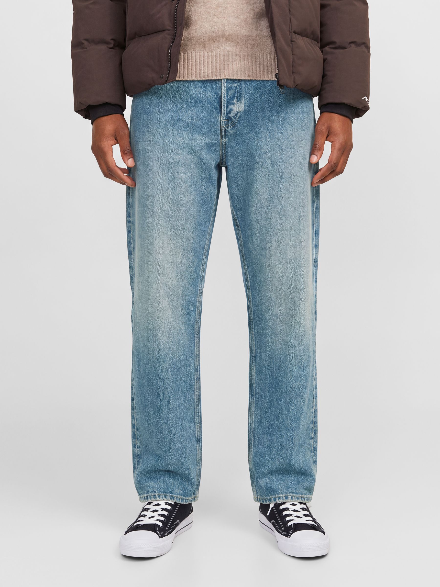 Jean Baggy Fit, aprel