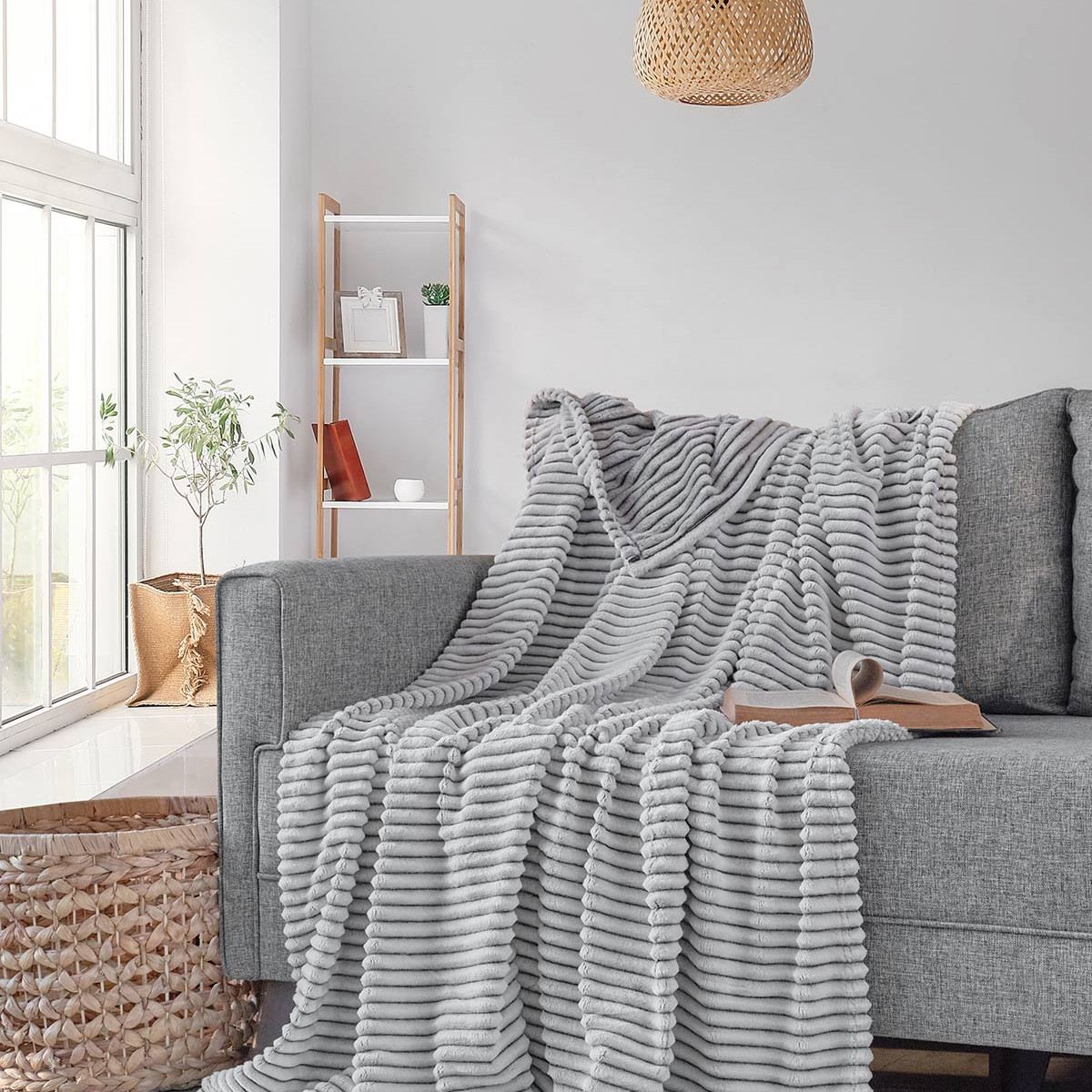 Plaid polaire côtelé extra doux et chaud KASH, SENSEI MAISON