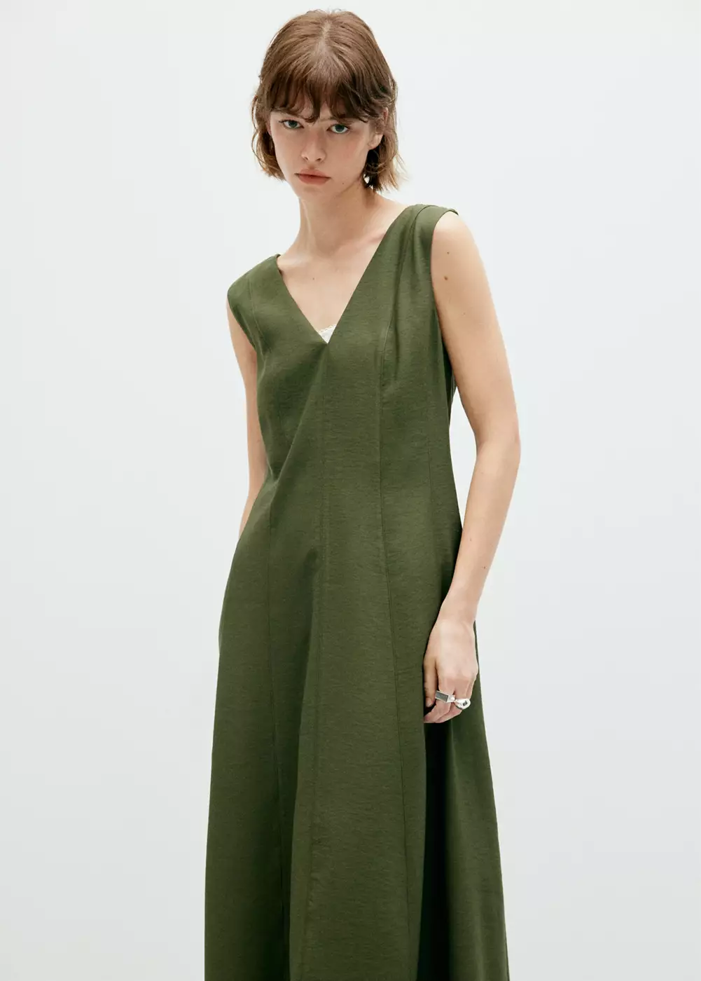 Robe col V avec coutures, MANGO