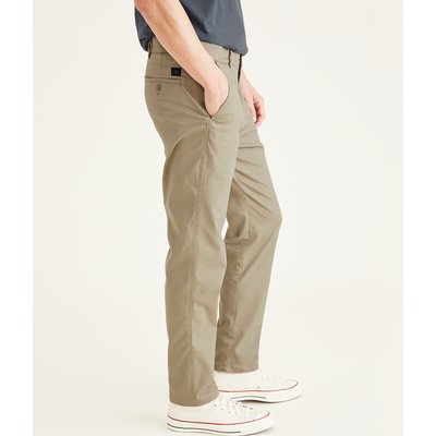 Alpha Icon Tapered Chinos in Cotton Mix DOCKERS
