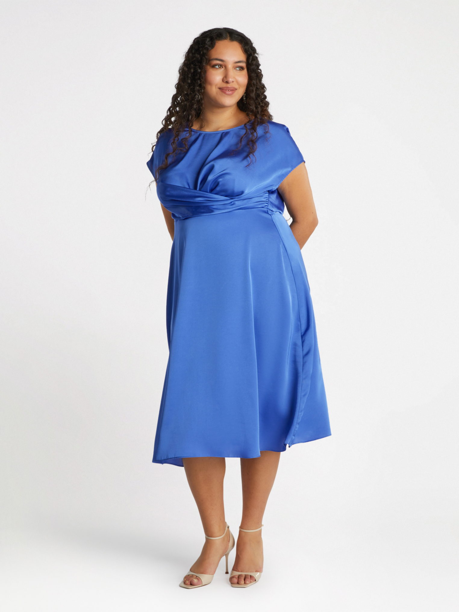 Robe en satin avec drapé, FIORELLA RUBINO