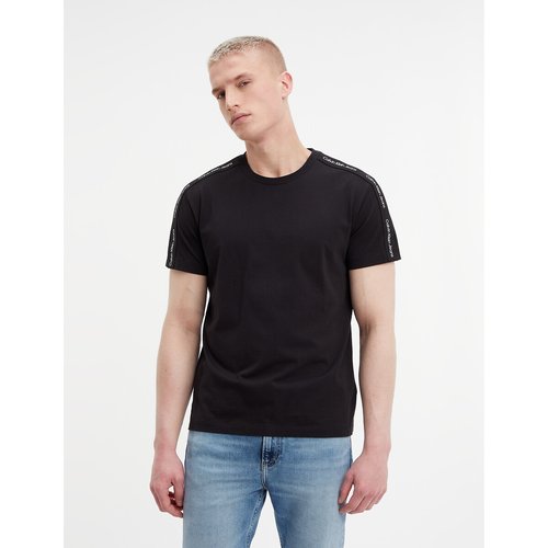 Contrast tape shoulder t-shirt in cotton with crew neck, black, Calvin  Klein Jeans | La Redoute